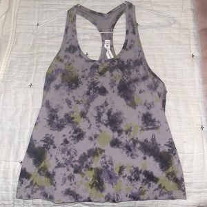 Lululemon tank top